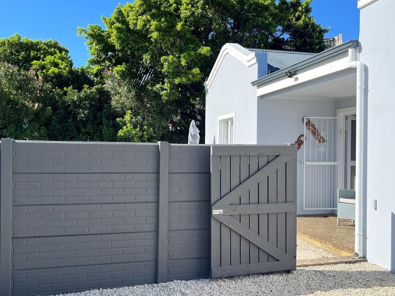 Serenity Self-catering 2-bed Unit Apartment Hermanus